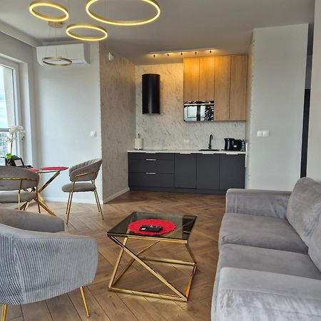 Pietro Sokolska 30 Towers: Luxury Apartments with City Views Katowice Exterior photo