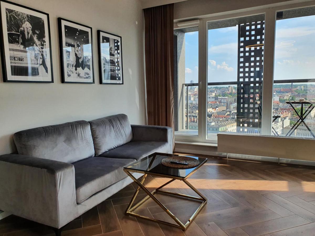 Pietro Sokolska 30 Towers: Luxury Apartments with City Views Katowice Exterior photo
